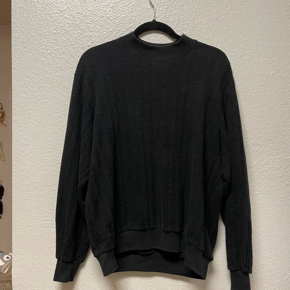 Cute and comfy grey sweater